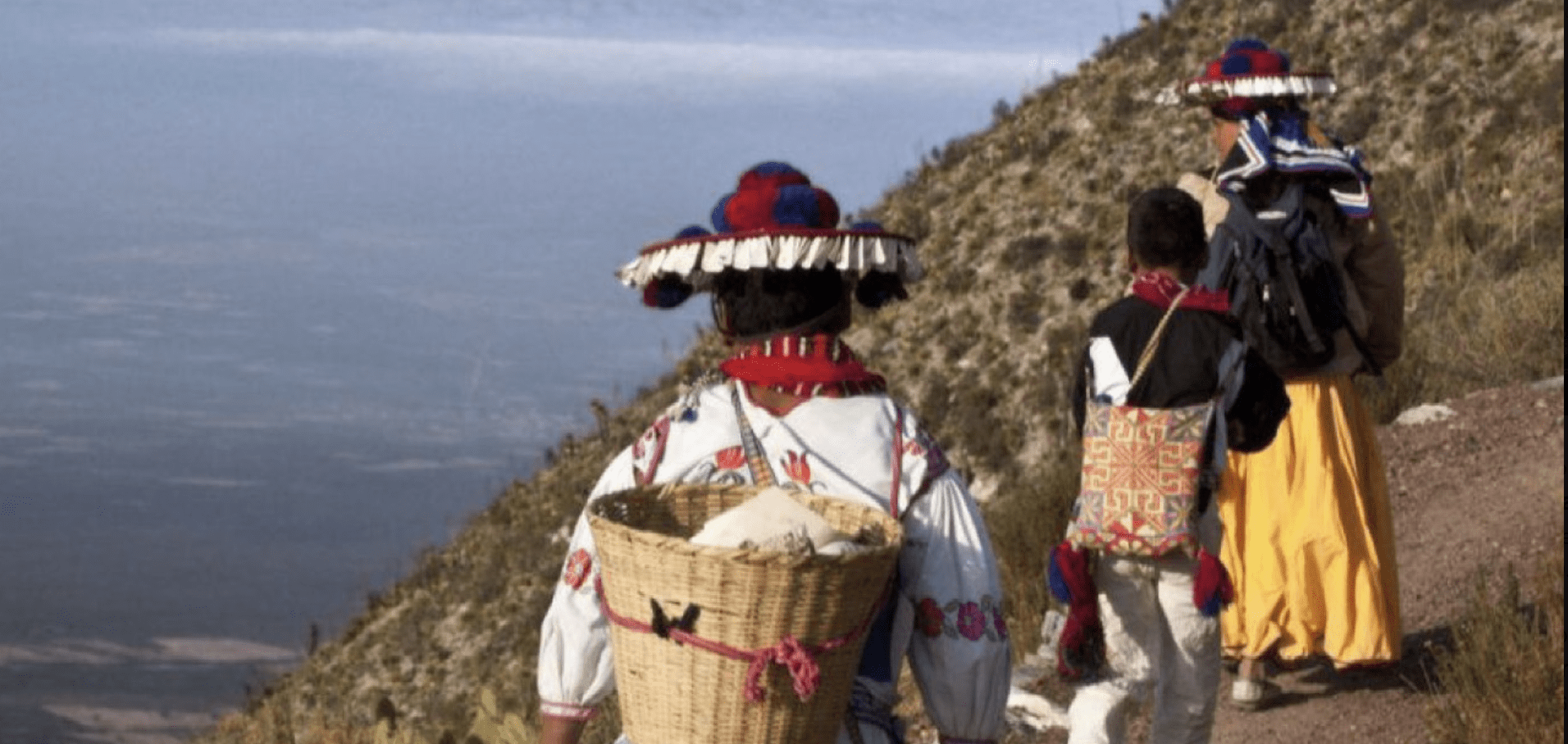 Ceremonia wixárika en Wirikuta, declarada Patrimonio Mundial por la UNESCO